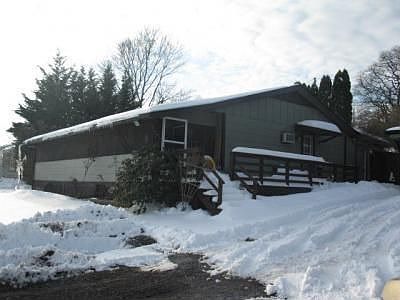 2nd image of 9539 Singers Glen Rd