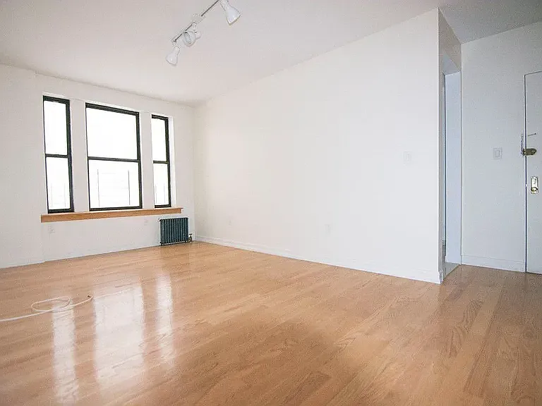 112 Haven Ave #32 — Photo 4