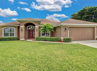 1302 SW 27th Ter, Cape Coral, FL 33914