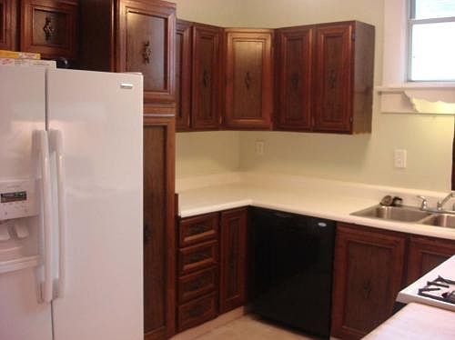 4th image of 7805 Zimpel St