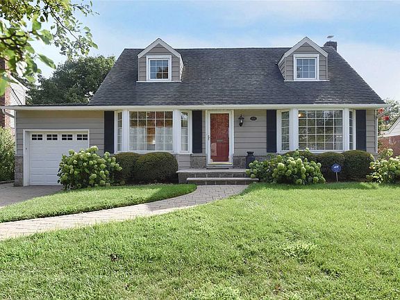 2nd image of 155 Birchwood Dr
