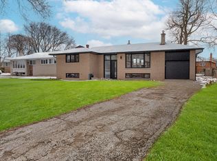 33 Lancer Dr, Vaughan, ON L6A 1E1