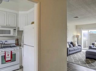 2911 Barnard St, San Diego, CA 92110