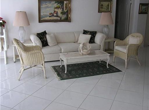 2nd image of 2840 S Ocean Blvd #2070
