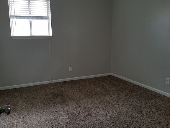 4th image of 4526 Pennsylvania Ave APT 9