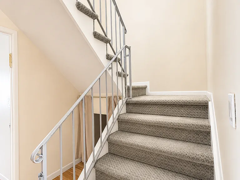468 Ocean Pkwy #4 — Photo 11