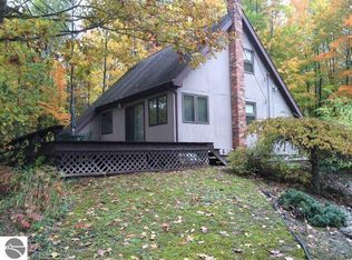 7641 Hillsdale Dr, Hale, MI 48739