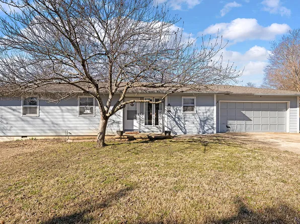 135 Evans, Hollister, MO 65672