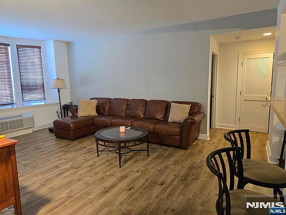 5th image of 6104 City Place