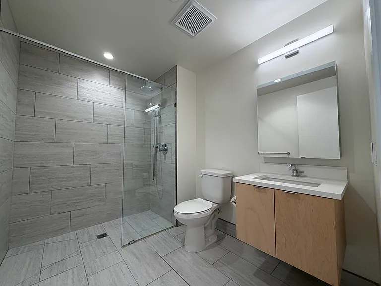 12th Street Apartments — Photo 11