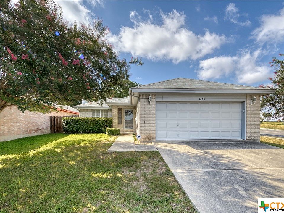 1st image of 1695 Lantana Cir