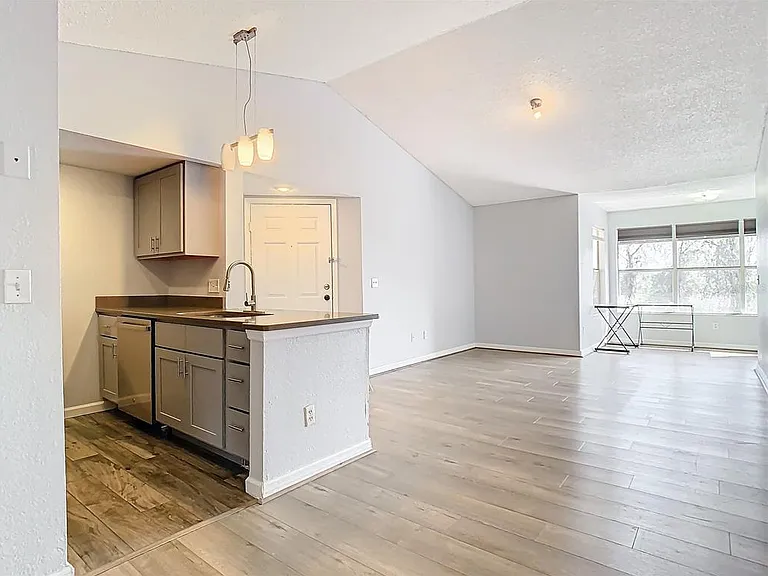 5144 Conroy Rd #35 — Photo 10