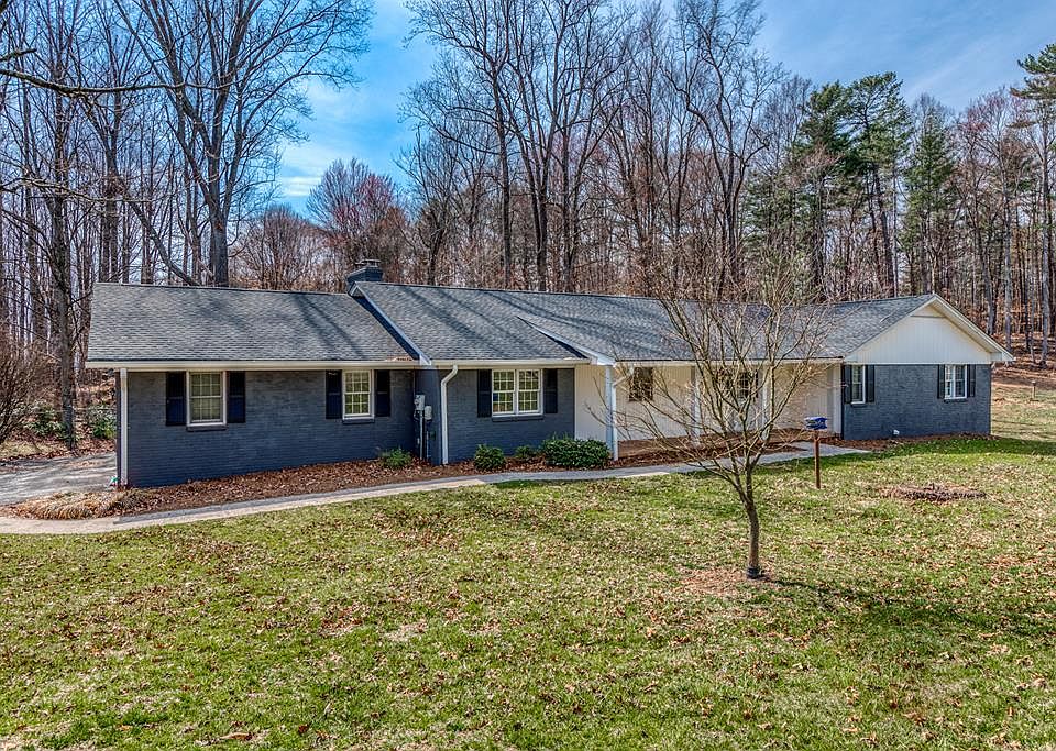 1st image of 15743 Monticello Dr