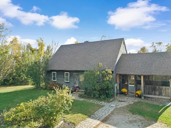 31 Tucker Mill Road, New Boston, NH 03070