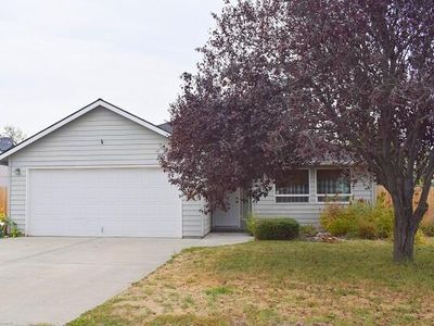 853 NE Nickernut Pl, Redmond, OR, 97756