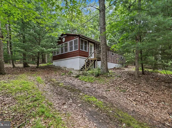 165 School House Hill Rd, Fayetteville, PA 17222
