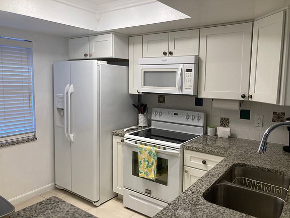 4th image of 601 N Hercules Ave APT 405