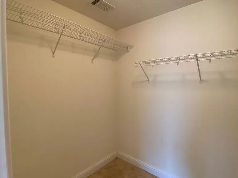205 Drayton Ct — Photo 17