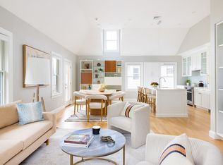 29 Elm St #3, Brookline, MA 02445