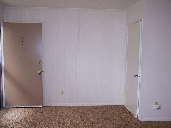 5th image of 6305 Stanley Ave APT 6