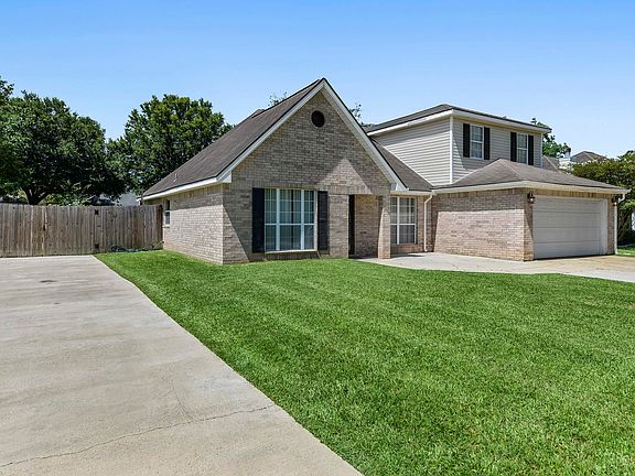 2nd image of 15084 Loveless Dr