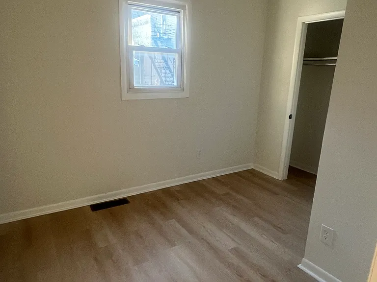 1502 Hunter Ave #A — Photo 8
