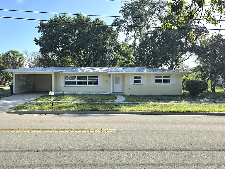 580 Wendell Rd — Photo 1
