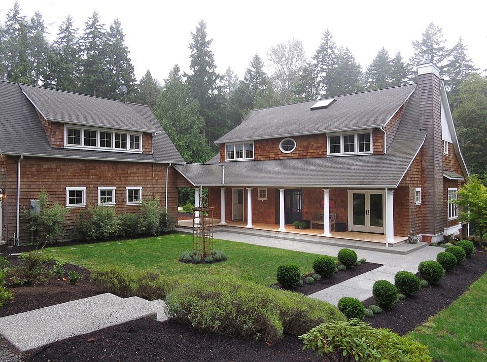 1st image of 5883 NE Silver Willow Ln