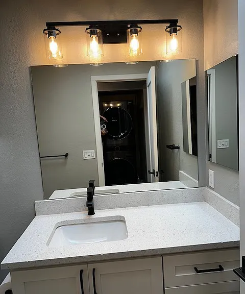 Master Bathroom
with Skylight