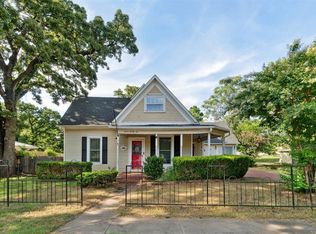 722 E 2nd St, Chandler, OK 74834