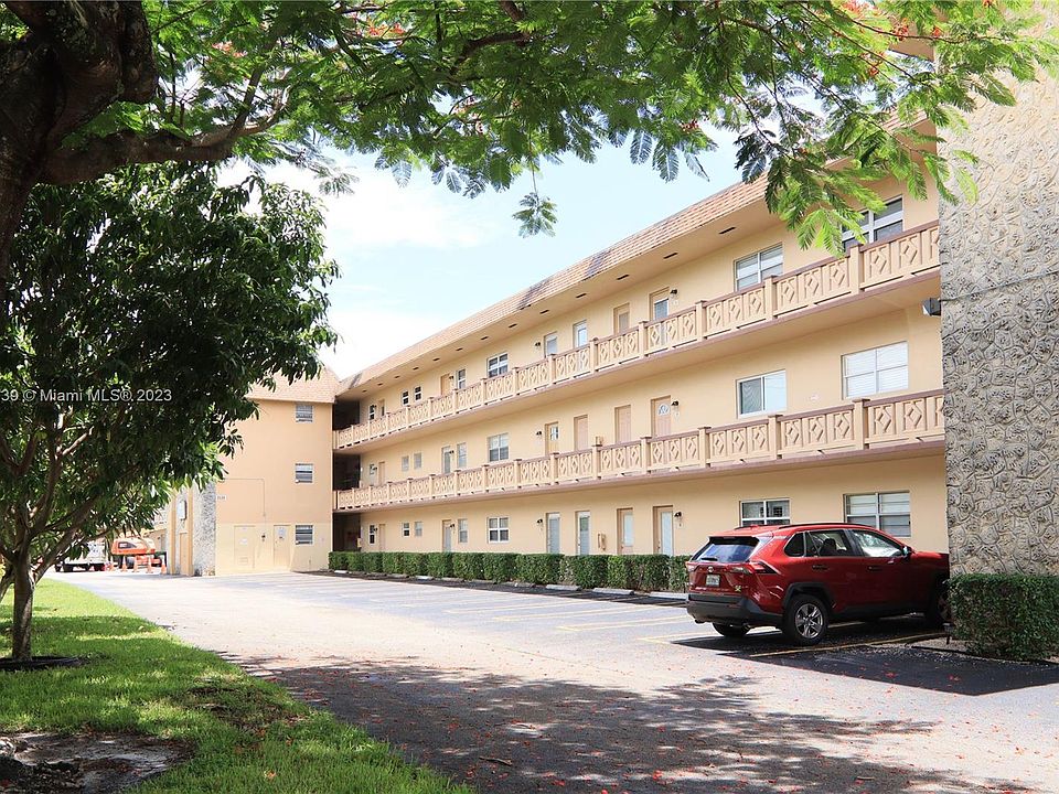 1st image of 3530 NW 52nd Ave APT 510