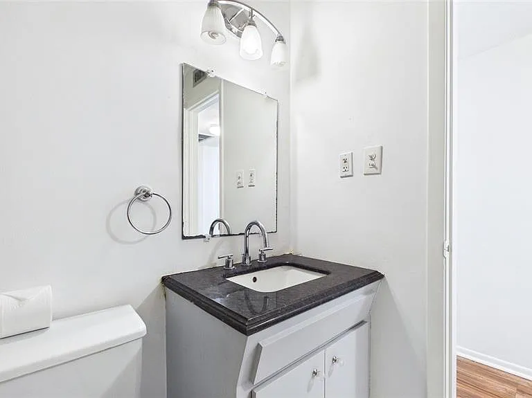 325 Sky Loch Dr W — Photo 22