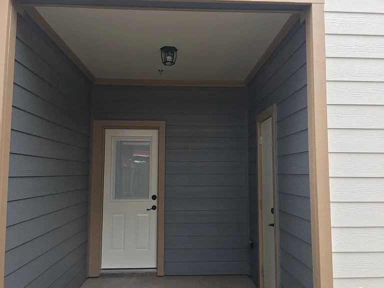AFLP — Photo 6