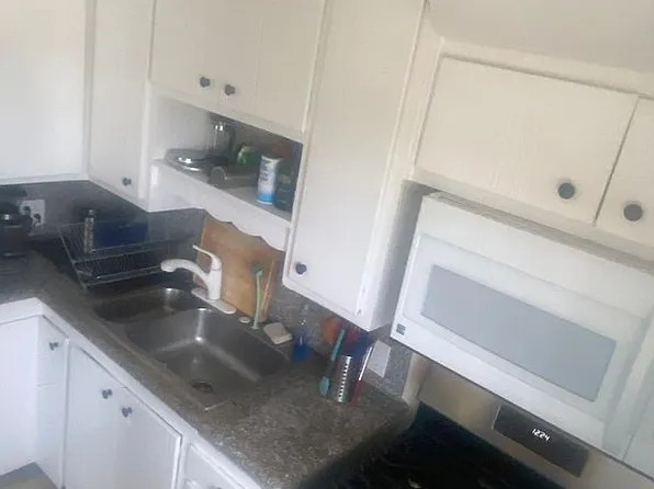 16935 S Pacific Ave #A, Sunset Beach, CA 90742