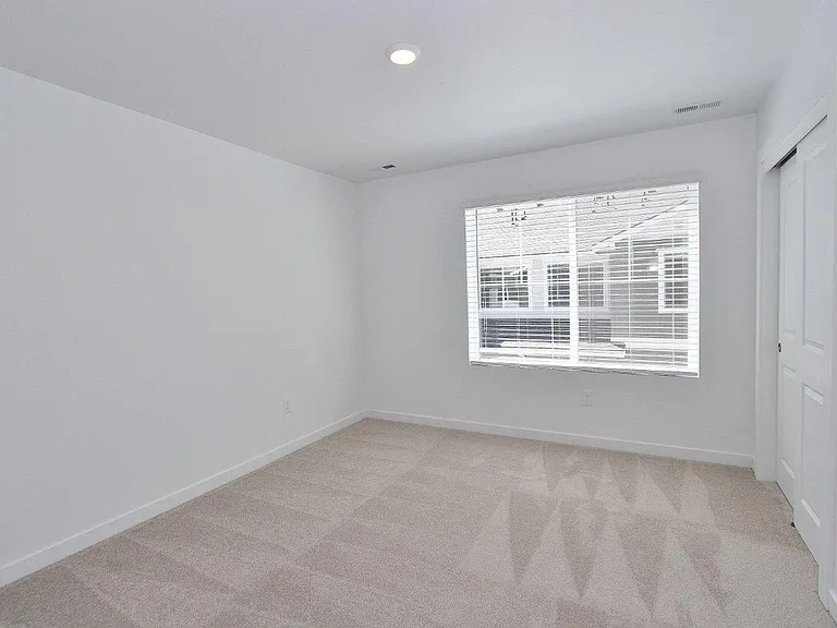 4155 W Perspective St — Photo 23