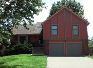 11831 Slater St, Overland Park, KS 66210