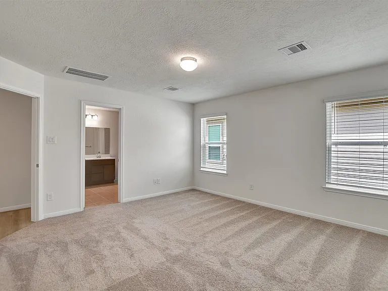 18214 Sessile Oak Dr — Photo 28