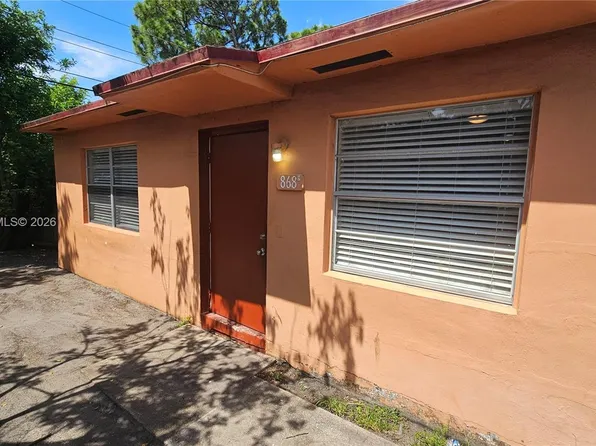 860 SW 6th Ct #3, Pompano Beach, FL 33060