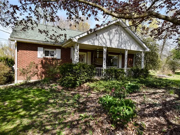 109 Neupert Rd, Cabot, PA 16023