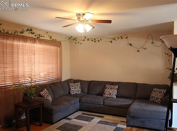 4th image of 2455 Sonoma Dr
