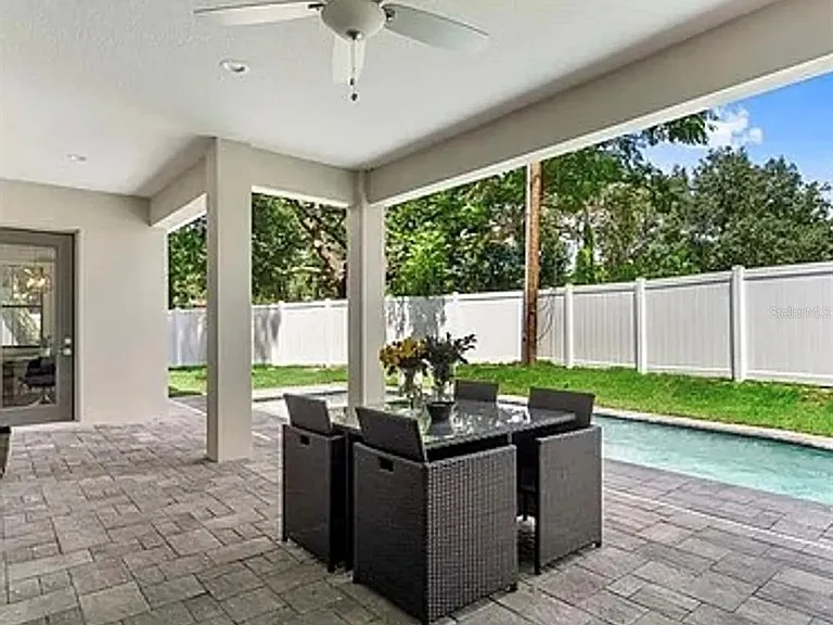 2234 Howard Dr — Photo 3