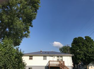 9398 Main Ave SE, East Sparta, OH 44626