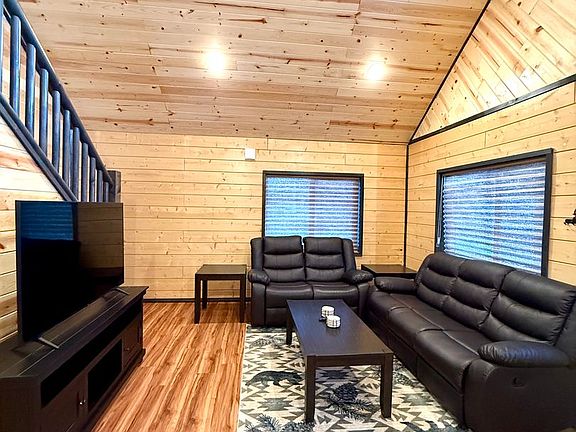 5th image of 49179 Scorpio Ct Cabin B