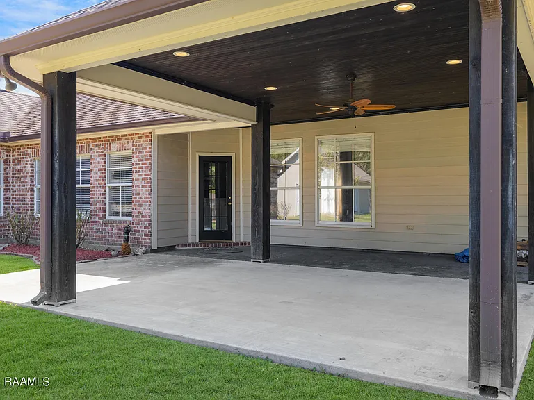 106 Anslem Dr — Photo 22