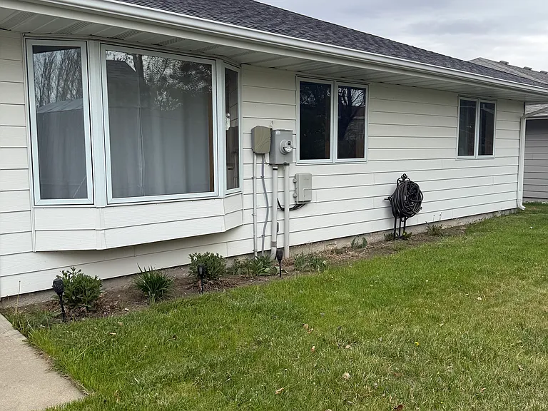 1009 34th Ave SW — Photo 31