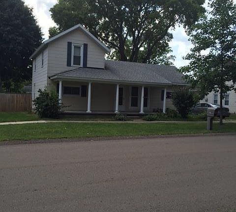 2nd image of 305 N Bluff St