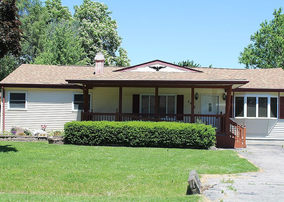 1st image of 2438 Sue Ann Ln