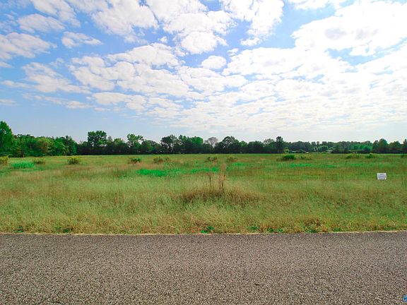5th image of 17216 Red Hill Rd