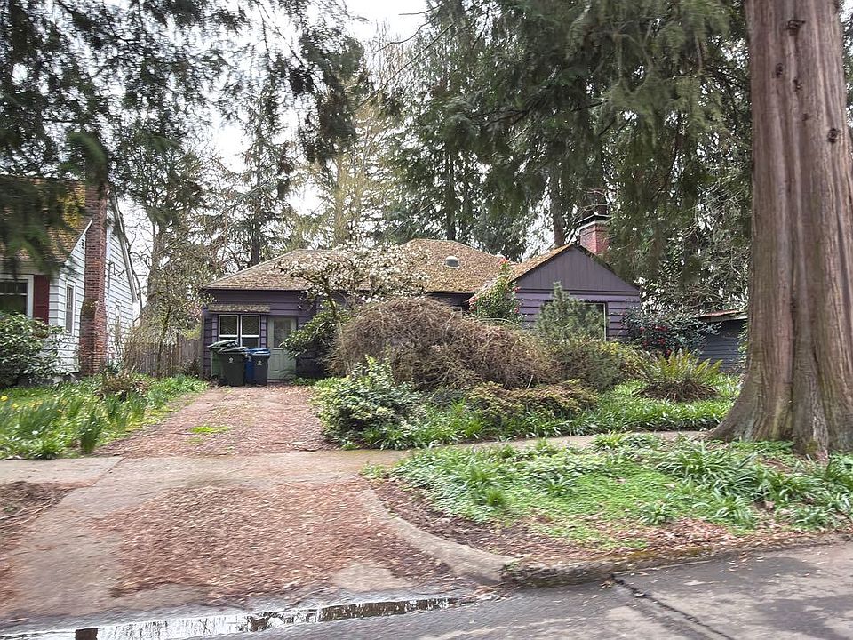 1st image of 1170 21st St NE