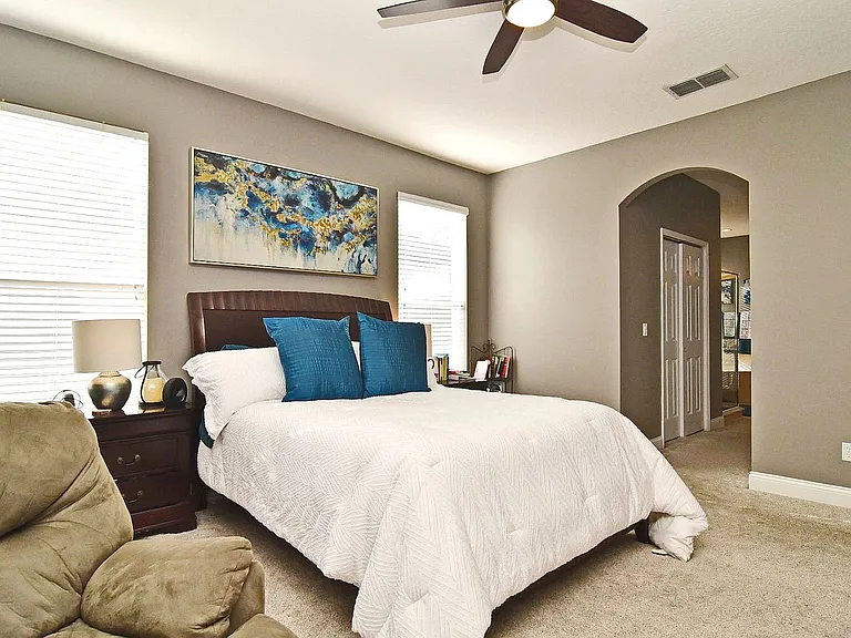 6173 Hedgesparrows Ln — Photo 10